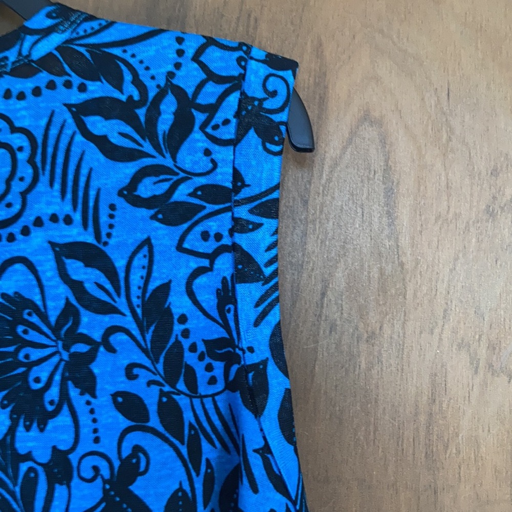 Ella lightweight sleeveless top with floral print size XL - Picture 16 of 17